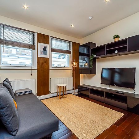 Pass The Keys West End Apartment Near Tottenham Court Road ロンドン エクステリア 写真