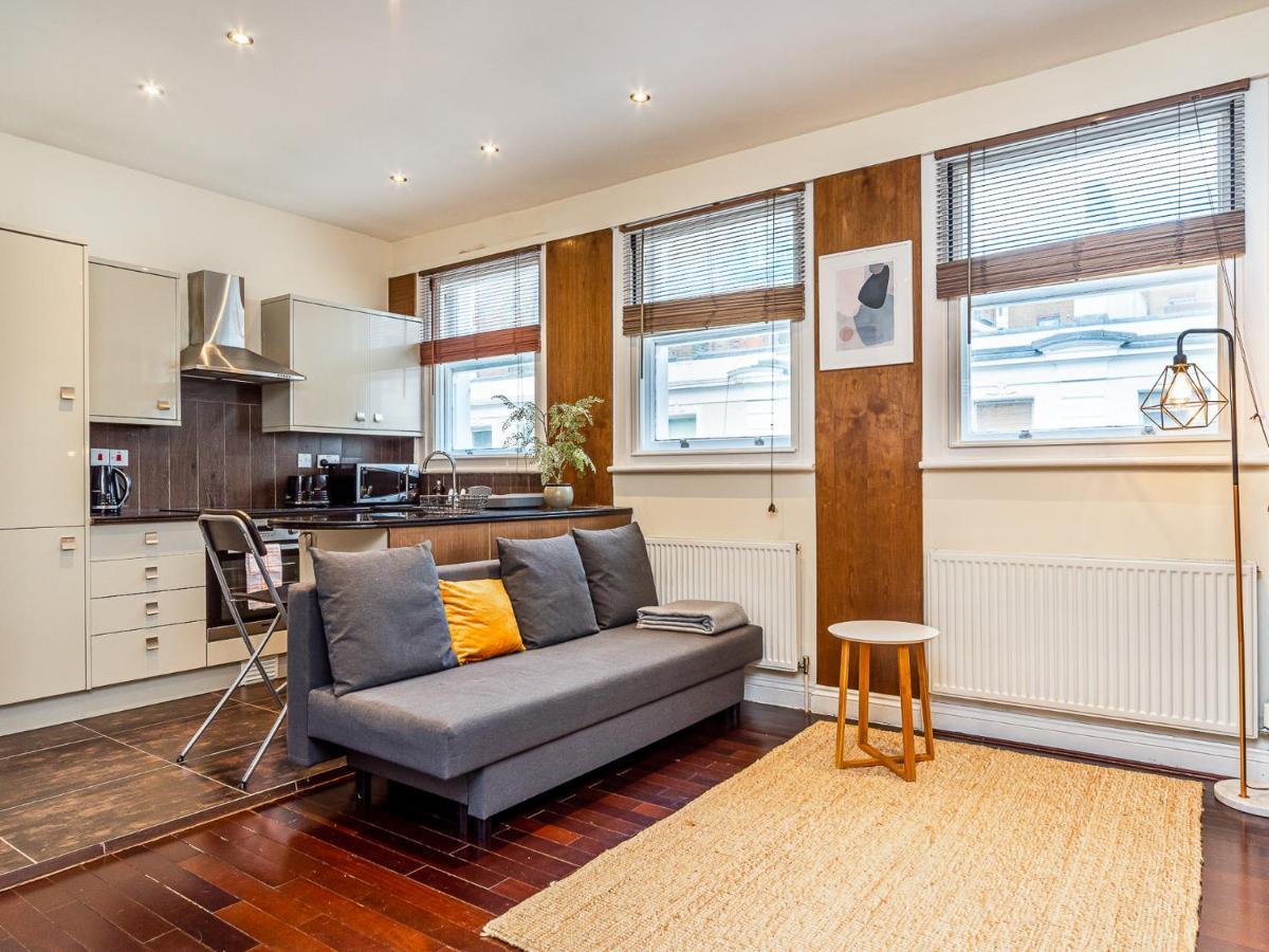 Pass The Keys West End Apartment Near Tottenham Court Road ロンドン エクステリア 写真