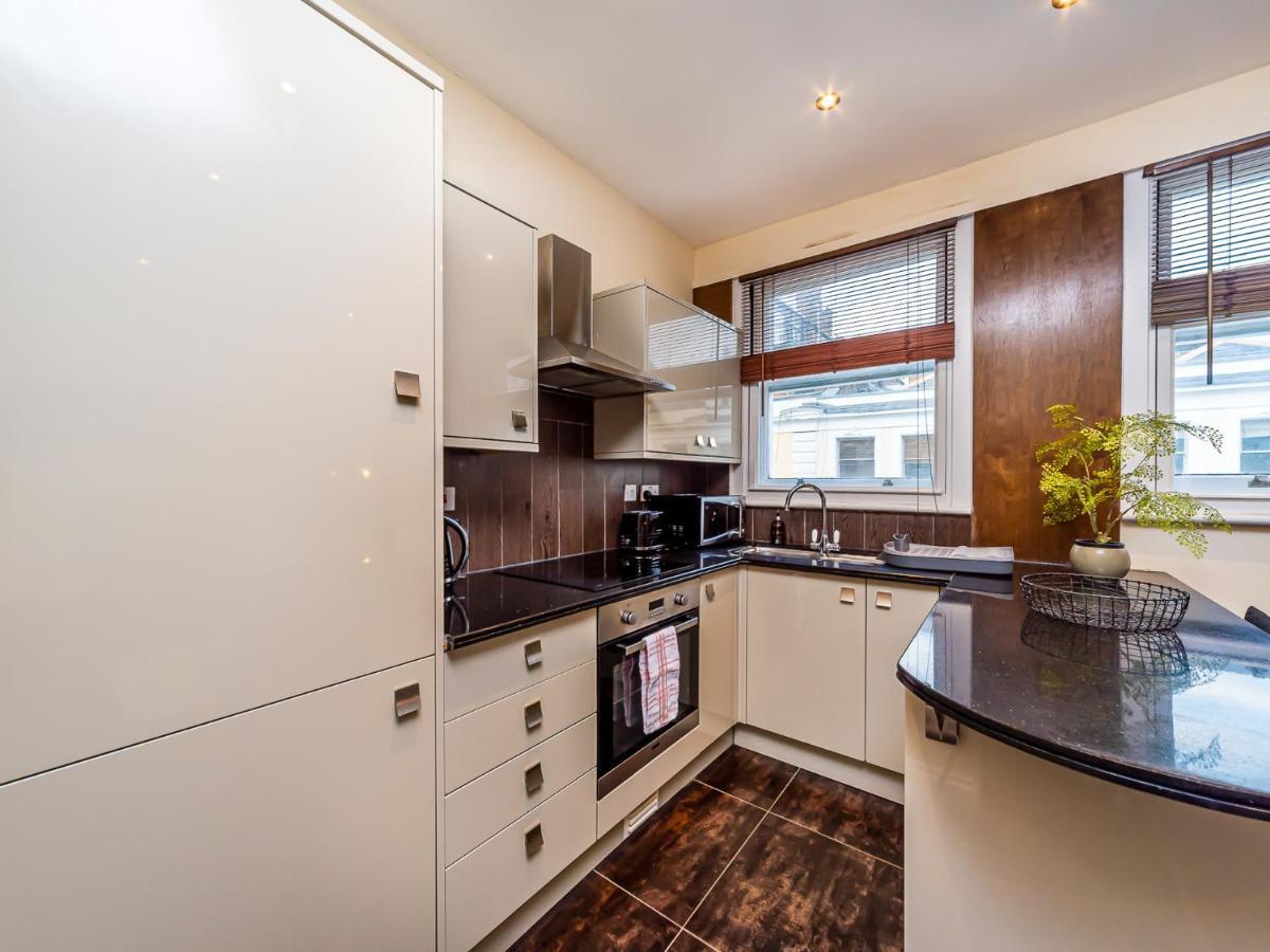 Pass The Keys West End Apartment Near Tottenham Court Road ロンドン エクステリア 写真